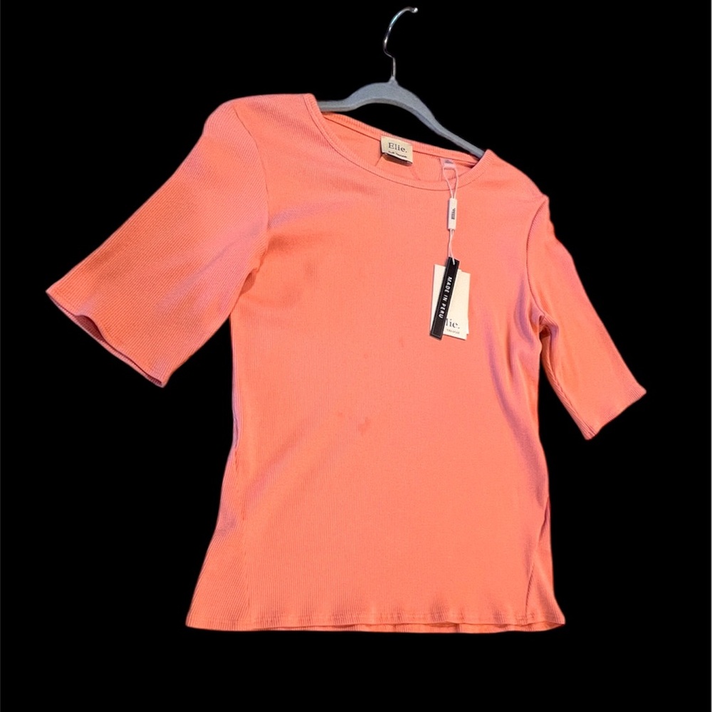 Elige Tahari Pumpkin Color Top - Large